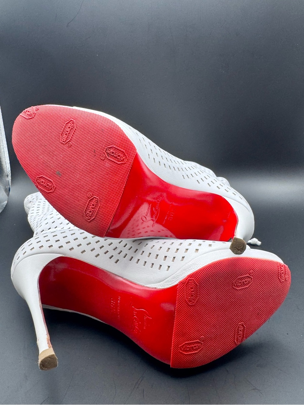 Christian Louboutin Jennifer 120 White Nappa Perforated Boots EU 36.5 - Picture 8 of 11